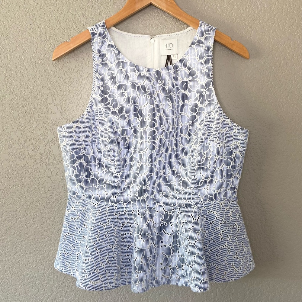 HD in Paris Fitted Eyelet Lace Sleeveless Blouse